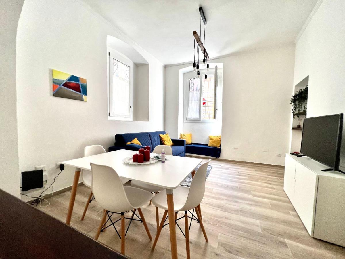 La Casa Di Ale Nel Centro Storico Di Cagliari Apartman Kültér fotó